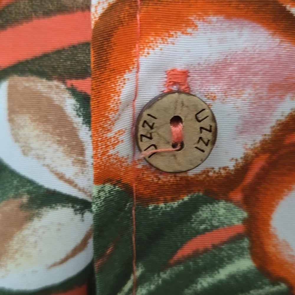 UZZI Hawaiian Floral Men's Shirt - Multicolor - Picture 6 of 9